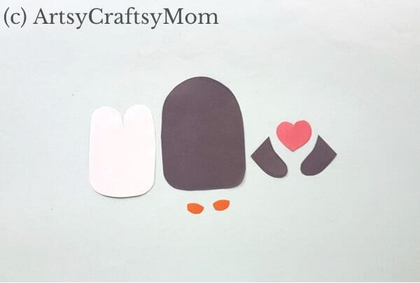Adorable Penguin Heart Bookmark Craft 3 Here's an adorable penguin heart bookmark that's perfect for the festive season! Now you have a cute li'l book buddy for all your holiday reading!