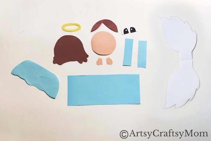 This toilet paper roll angel is just too cute for words! It's a fun activity for kids of all ages, and a great way to use up toilet paper rolls lying around!