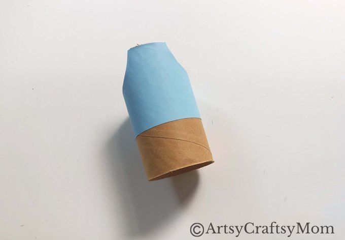 This toilet paper roll angel is just too cute for words! It's a fun activity for kids of all ages, and a great way to use up toilet paper rolls lying around!