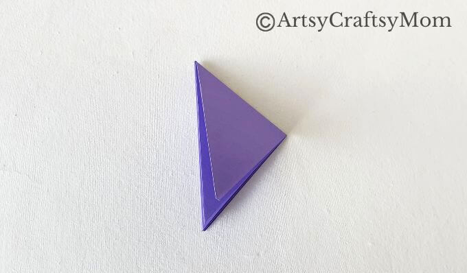 If you're up for a challenge, this Origami Octopus craft for Kids is perfect to expand your Origami skills! Practice your folds and see what happens!