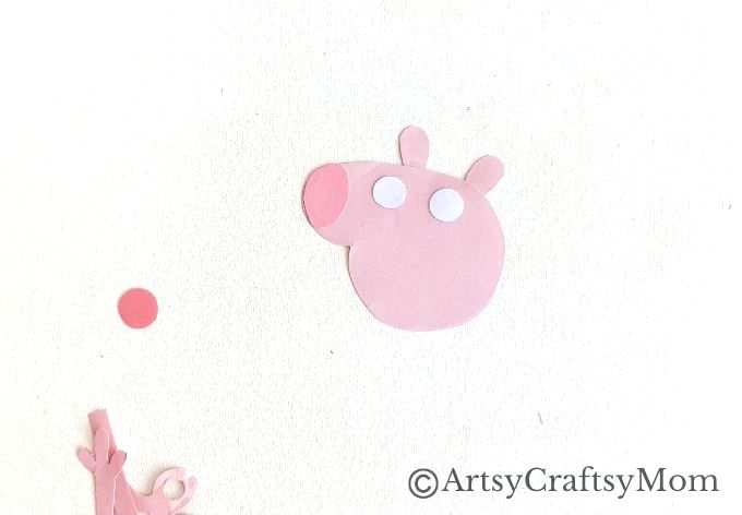 Adorable Toilet Paper Roll Peppa Pig Craft 5 Peppa fans assemble! Here is an adorable Toilet Paper Roll Peppa Pig Craft for you to make and play with. All you need are basic craft supplies!