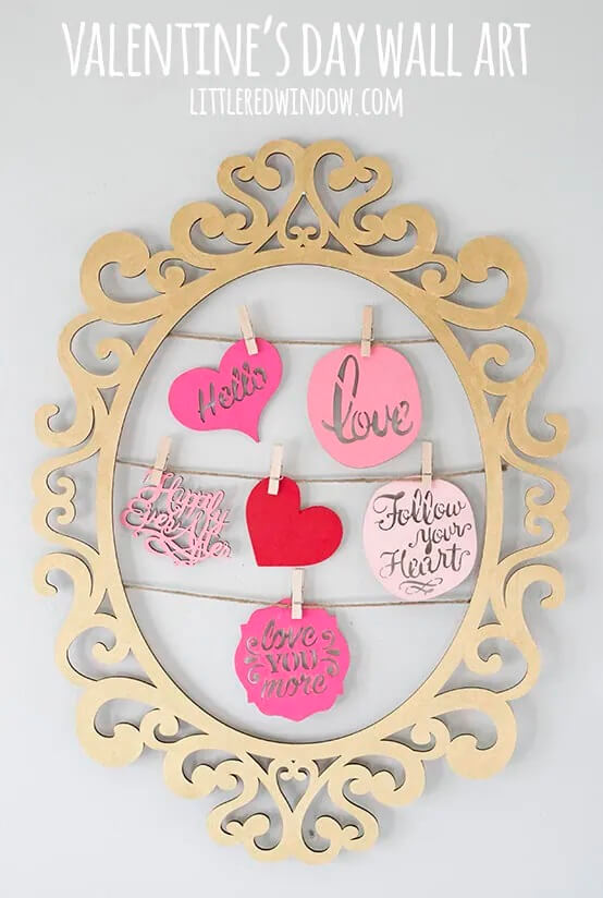 15 DIY Valentine's Day Room Decor Ideas for Teens 14 Here are some dashing DIY Valentines Day Room Decor Ideas for teens - and the teen-at-heart! Chic, simple and elegant decor ideas you'll love!