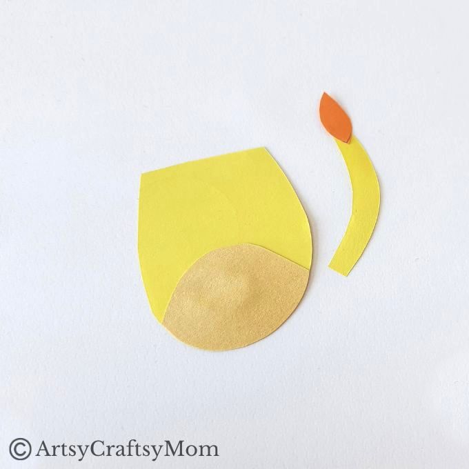 This Handprint Lion Craft for Kids will be absolutely adorable with little hands! It would make a great craft to gift grandparents, aunts and uncles!