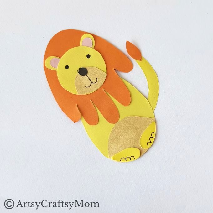 This Handprint Lion Craft for Kids will be absolutely adorable with little hands! It would make a great craft to gift grandparents, aunts and uncles!