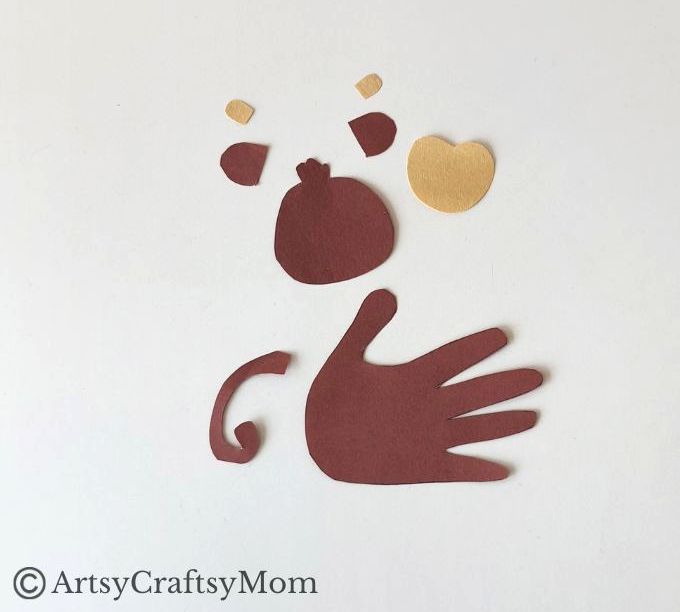 Get those little hands busy - in making this adorable handprint monkey craft! An easy craft that's perfect for preschoolers and even toddlers!