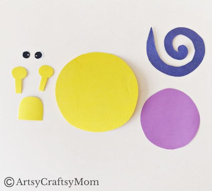 Here is a cute little Rocking Snail Craft for Kids - the rocking is both physically and in spirit! Young kids will enjoy making and playing with it for hours!