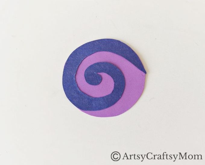 Here is a cute little Rocking Snail Craft for Kids - the rocking is both physically and in spirit! Young kids will enjoy making and playing with it for hours!