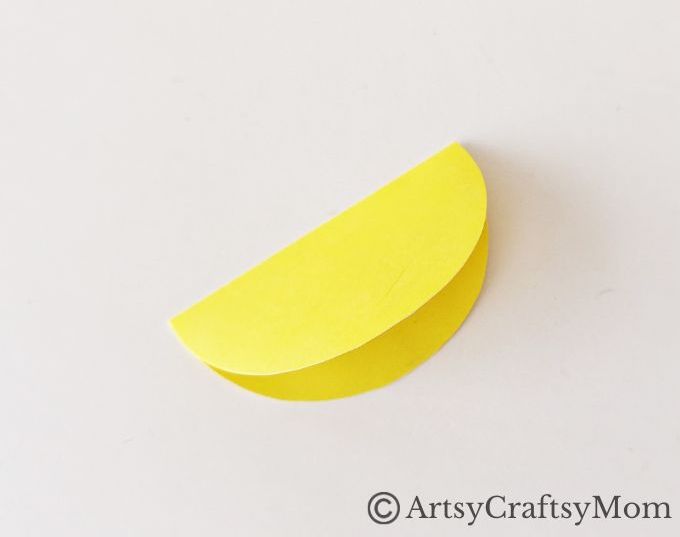 Here is a cute little Rocking Snail Craft for Kids - the rocking is both physically and in spirit! Young kids will enjoy making and playing with it for hours!