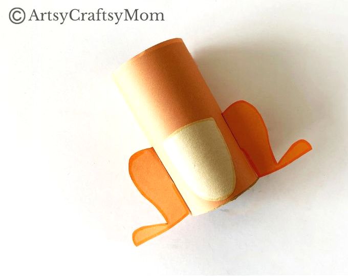Enjoy this cute Toilet Paper Roll Kangaroo Craft that's also super simple to make! See how easy it is to turn a cardboard tube into something cool!