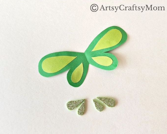 National Dragonfly Day falls on the second Saturday of June, and we're celebrating with a Dashing Dragonfly Papercraft! Great for kids of all ages!