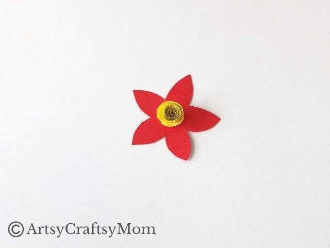 Easy DIY Flower in Hand Card for Kids 7 Here's a fun DIY Flower in Hand Card for kids to make for any occasion - Mother's Day, Teacher's Day, Father's Day, Valentine's Day or just like that!