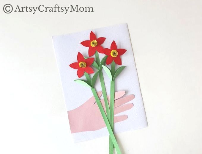 Easy DIY Flower in Hand Card for Kids 14 Here's a fun DIY Flower in Hand Card for kids to make for any occasion - Mother's Day, Teacher's Day, Father's Day, Valentine's Day or just like that!