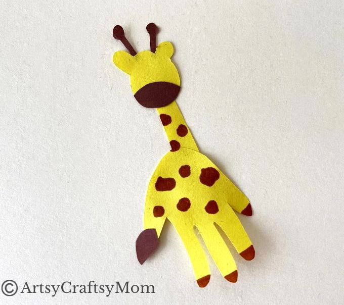Can you turn a handprint into a giraffe? Well, our Easy Handprint Giraffe Craft for Kids certainly proves you can, and it looks great as well!