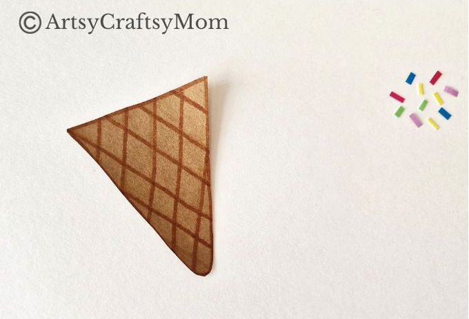 Refresh yourself on a hot day this summer with an ice cream - and a cute ice cream craft for kids! Don't worry, there's no danger of this one melting!