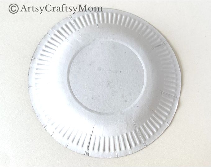 Love learning about aliens, space and unidentified flying objects? Then you'll love our quirky and cute paper plate UFO craft - for kids of all ages!