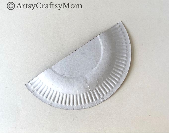 Love learning about aliens, space and unidentified flying objects? Then you'll love our quirky and cute paper plate UFO craft - for kids of all ages!