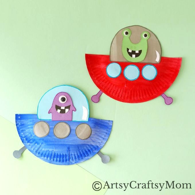 Love learning about aliens, space and unidentified flying objects? Then you'll love our quirky and cute paper plate UFO craft - for kids of all ages!