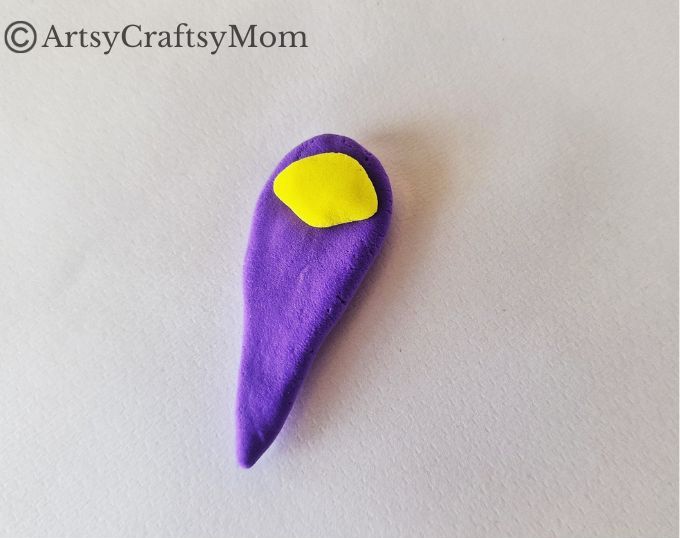 Turn something shapeless and colorless into a Gorgeous DIY Clay Butterfly Craft for Kids! Great weekend project for older kids, pre-teens & teens!