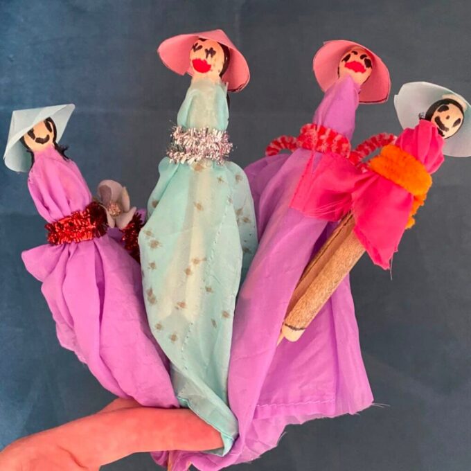 Celebrate Vietnam Independence Day on 2nd September with these Vietnam crafts for kids! Learn about the country's history, culture & more!