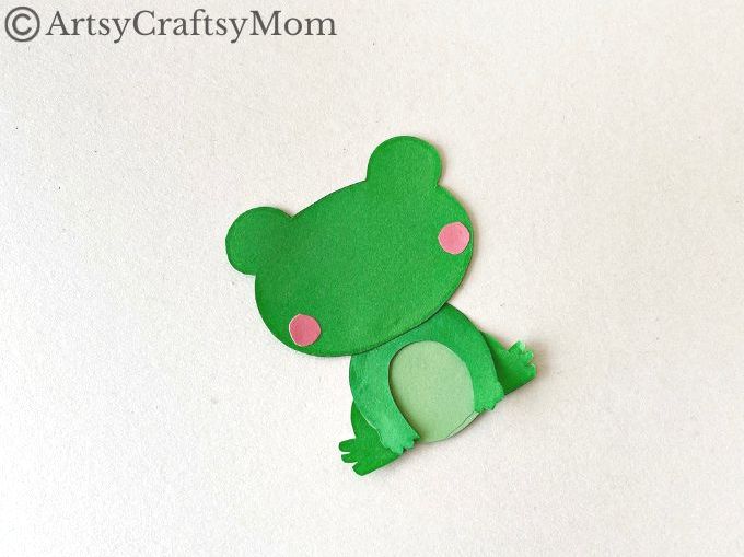 A frog may seem like an unlikely reading partner, but this frog bookmark papercraft is the perfect for the purpose! Easy to make for kids of all ages!