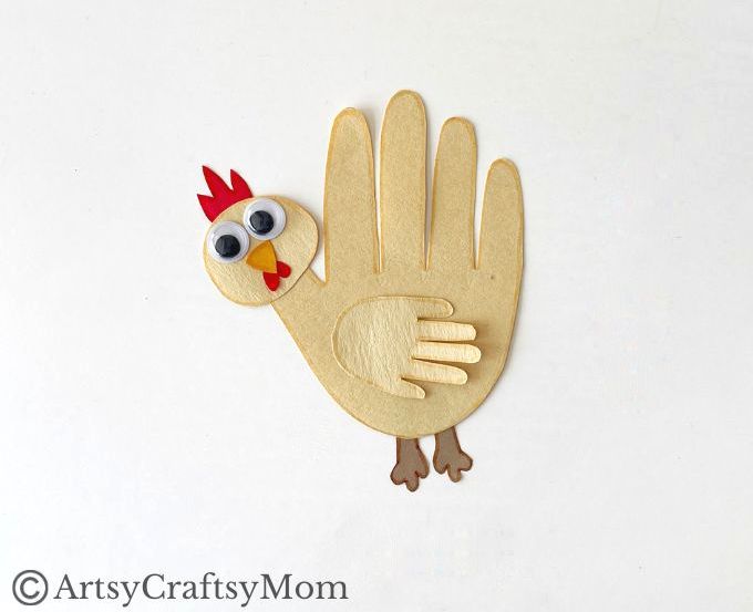 Here's a cute little handprint chicken craft that's super easy to make! Perfect for learning about farm life, domestic birds or about the letter C!