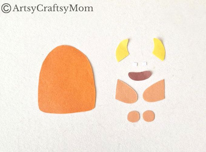 No need to be scared of these cute little guys - this Magnificent Monster Hug Bookmark Craft is here to help you on your reading journey!