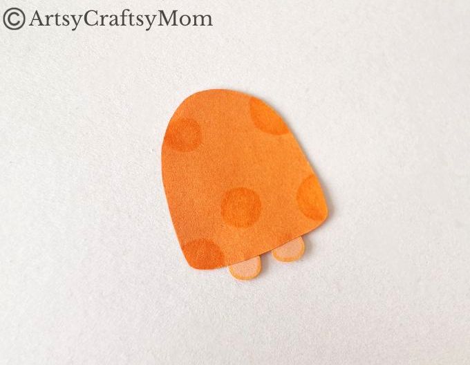 No need to be scared of these cute little guys - this Magnificent Monster Hug Bookmark Craft is here to help you on your reading journey!
