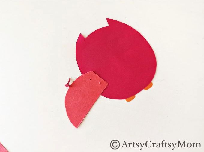 This Moving Owl Craft for Kids is easier to make than it seems! It's a simple, fun craft for kids of all ages to make and play with too!