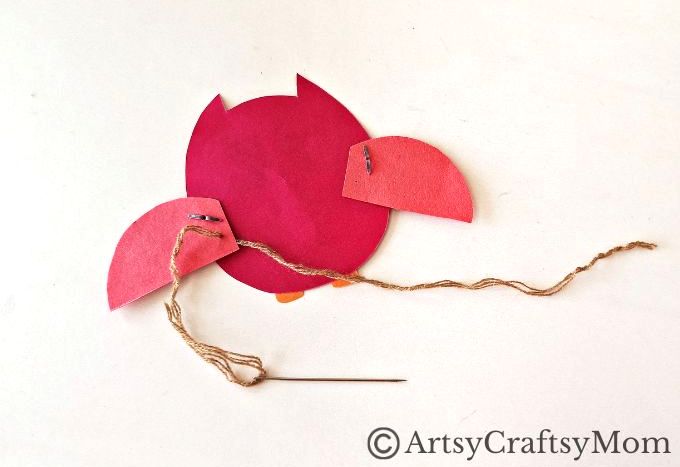 This Moving Owl Craft for Kids is easier to make than it seems! It's a simple, fun craft for kids of all ages to make and play with too!