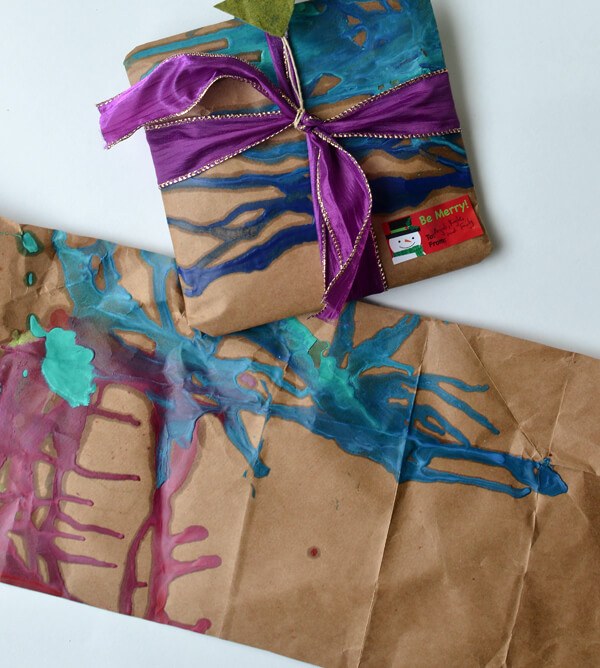 Even broken crayons work - in the form of melted crayon art projects! Here are some truly magical things to make out of those little crayon bits!