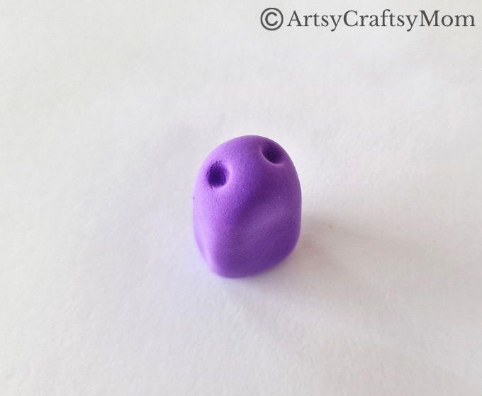 Want to gift your friend something special this Halloween? Try making this DIY clay monster - it's easy to make, super cute and not at all scary!