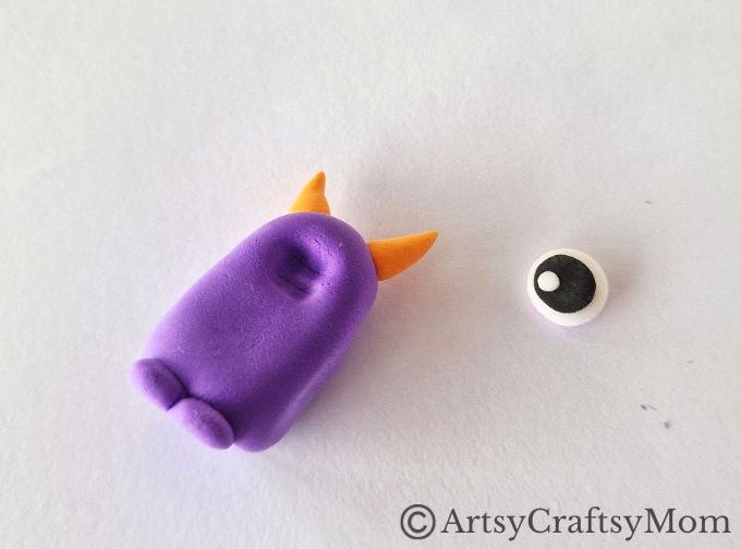 Want to gift your friend something special this Halloween? Try making this DIY clay monster - it's easy to make, super cute and not at all scary!