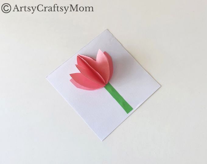 Here's a gorgeous DIY Tulip Card Craft for kids to make for any occasion - Mother's Day, Father's Day, Teacher's Day or Grandparent's Day!
