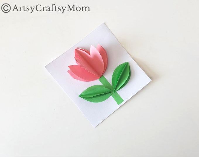 Here's a gorgeous DIY Tulip Card Craft for kids to make for any occasion - Mother's Day, Father's Day, Teacher's Day or Grandparent's Day!