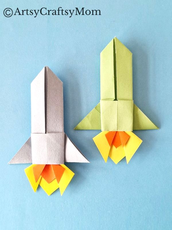 Learn how to make a rocket out of paper - with this Quick and Easy Origami Rocket Craft for Kids! Complete step by step instructions provided.