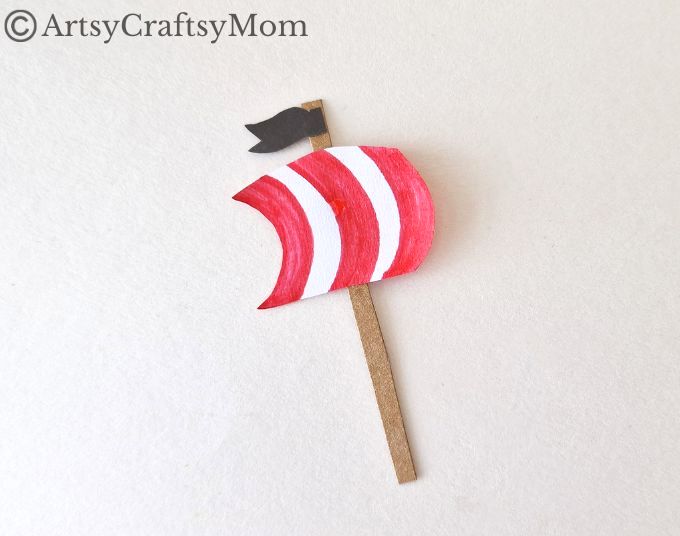 Here's a rocking pirate ship craft that kids will love - it includes a cute little pirate too! The fact that the ship rocks makes it great for the high seas!