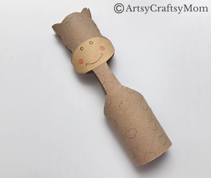 An empty cardboard tube beautifully transforms into the neck of this cute Toilet Paper Roll Giraffe Craft! Easy project for kids of all ages to try!