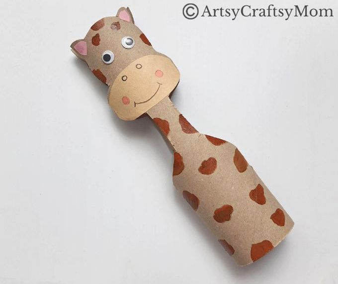 An empty cardboard tube beautifully transforms into the neck of this cute Toilet Paper Roll Giraffe Craft! Easy project for kids of all ages to try!