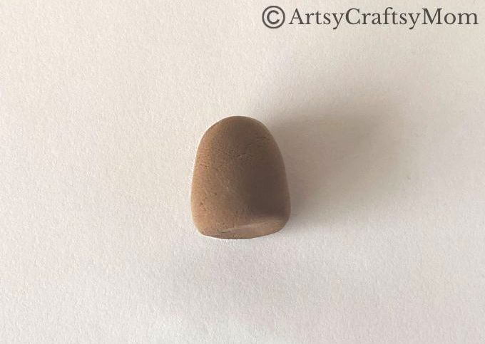 Here's a turkey you don't have to worry about burning - it's a clay turkey craft for kids! Get some air drying clay & molding tools & make your turkey!