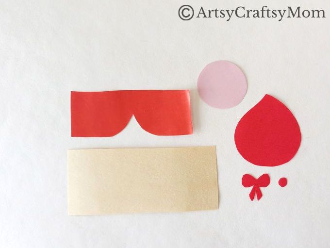 Little Red Riding Hood Puppet Craft 3 You've heard the story, it's now time to put on a show! Set it up with this cute Little Red Riding Hood Puppet set, made entirely with craft paper!
