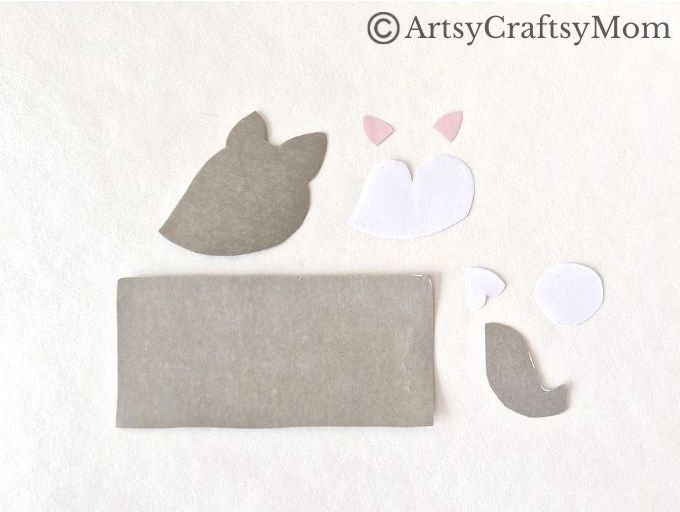 Little Red Riding Hood Puppet Craft 10 You've heard the story, it's now time to put on a show! Set it up with this cute Little Red Riding Hood Puppet set, made entirely with craft paper!