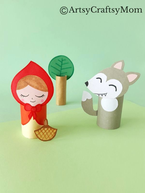 You've heard the story, it's now time to put on a show! Set it up with this cute Little Red Riding Hood Puppet set, made entirely with craft paper!