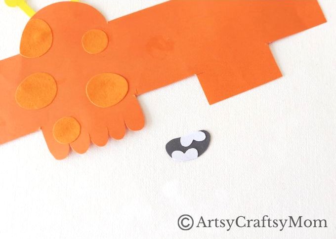 If you're looking for an easy monster craft this Halloween, our colorful monster papercraft will be perfect! Create as many monsters as you like!
