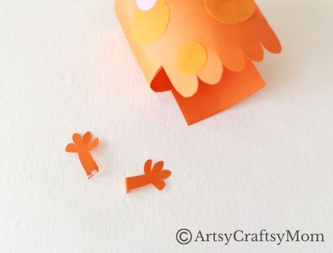 If you're looking for an easy monster craft this Halloween, our colorful monster papercraft will be perfect! Create as many monsters as you like!