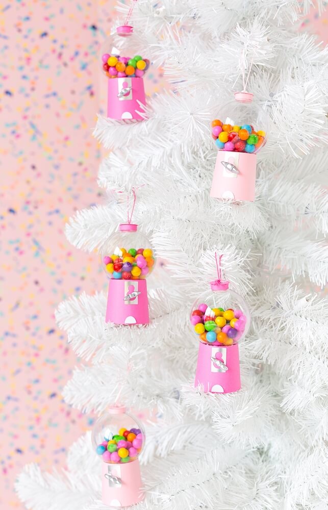 Anyone who loves candy is sure to love these candy themed crafts for kids! Go bright & colorful as you create your own treats out of craft supplies!