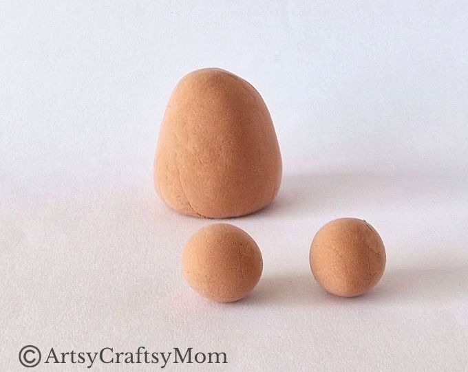 Celebrate the red-nosed hero of the holiday season with a cute DIY Clay Rudolph Craft for Kids! Check out the step-by-step tutorial to get started!