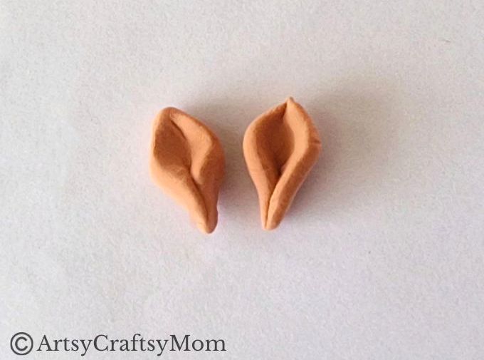 Celebrate the red-nosed hero of the holiday season with a cute DIY Clay Rudolph Craft for Kids! Check out the step-by-step tutorial to get started!
