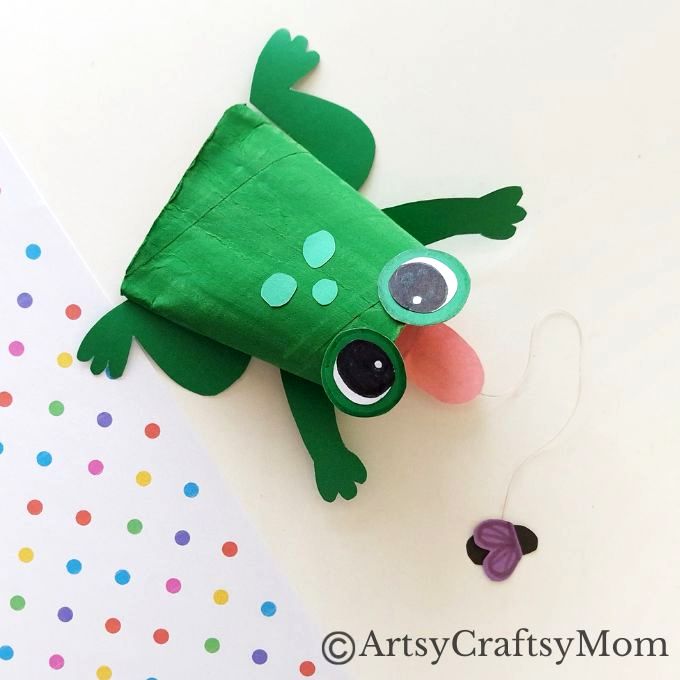 If you've got an empty cardboard tube lying around, you must make this cute and fun toilet paper roll frog craft! Easy to make & fun to play with!