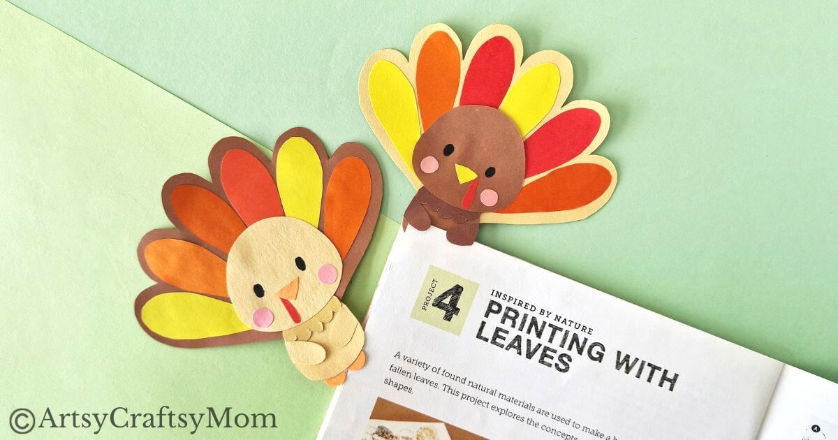 Here's a turkey ready with a hug for you! This Thanksgiving, enjoy making this cute turkey hug bookmark out of craft paper - for you or your pals!