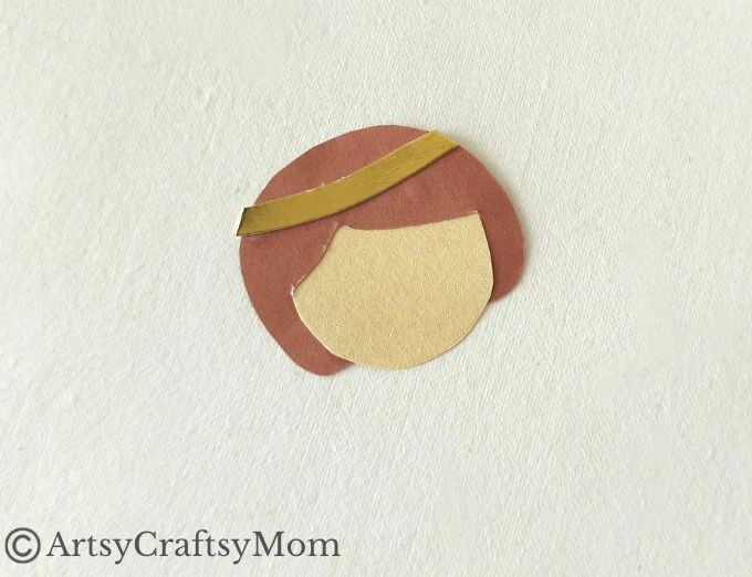 Here's a fun ornament to add to your tree decor this Christmas - a cute cupcake liner angel craft! It's recyclable, eco-friendly and easy to make!